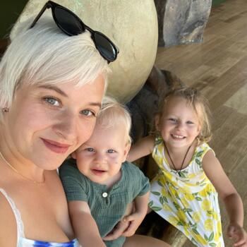 Babysitting job in Petrovice (Ústecký): babysitting job Veronika