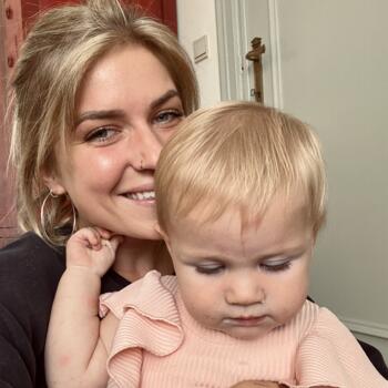 Babysitter in Brugge: Amber