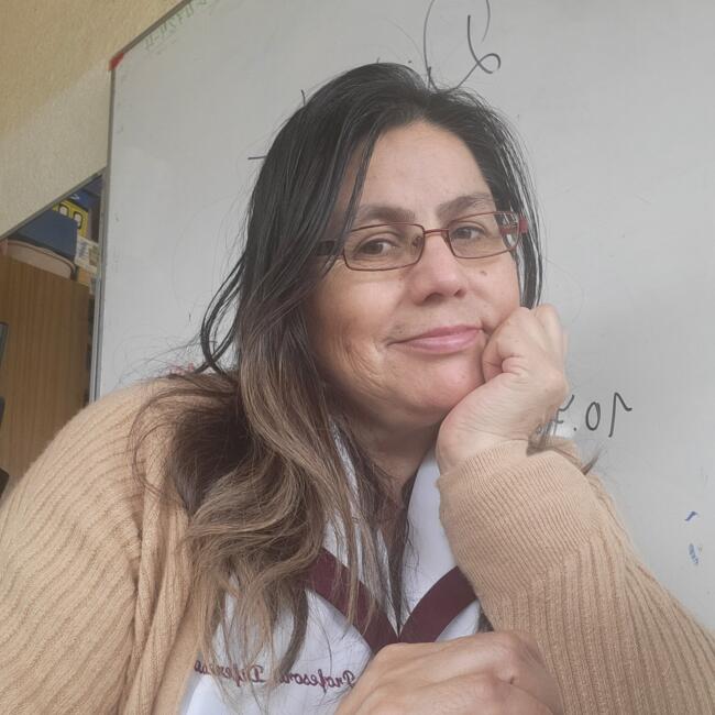 Babysitter in Hualpén: Nubia