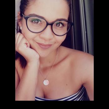 Babysitter Albufeira: Narelle Cecilia