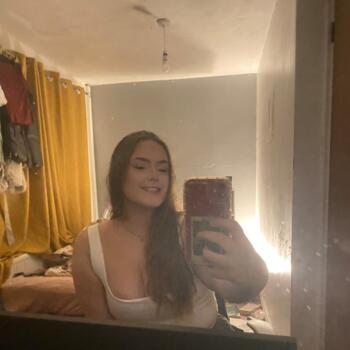 Babysitter in Sheffield: Scarlett