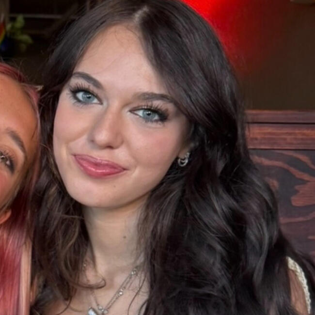 Babysitter in Tacoma: Willa