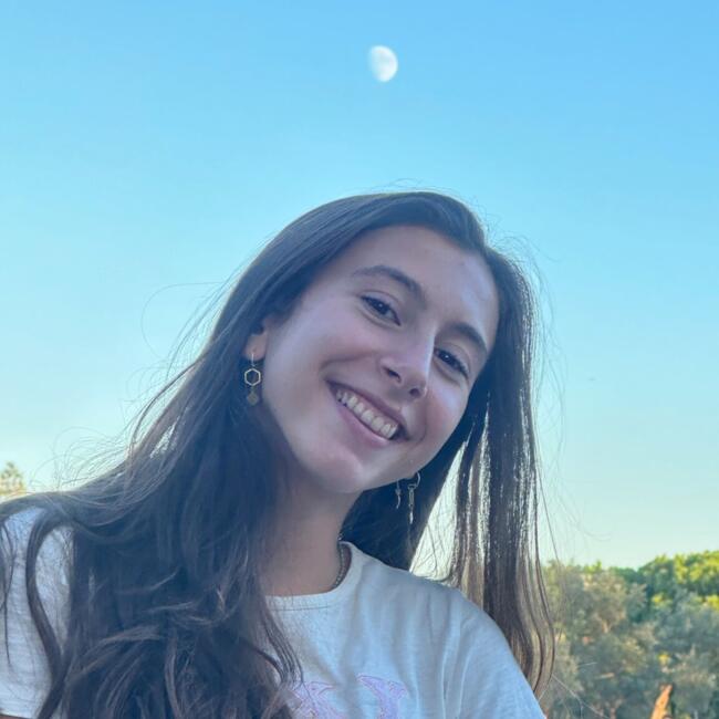 Babysitter in Oeiras: Matilde