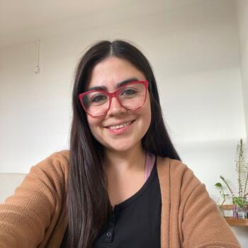 Babysitter in Perth: Javiera