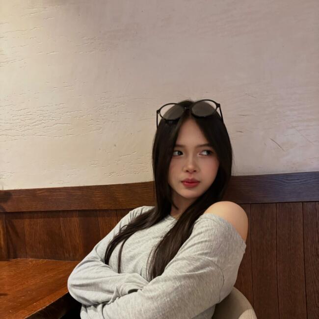 Babysitter in Ézanville: Lisa