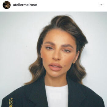 Babysitter in Paray-Vieille-Poste: Amina