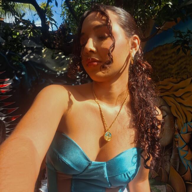 Babá em Recife: Yasmin