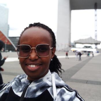 Babysitter in Sannois: Gloria