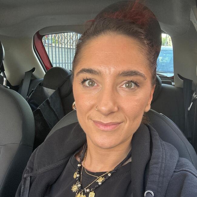 Lavoro per babysitter a Bari: Elena Natashia