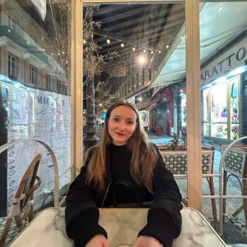 Babysitter in Nice: Lilou