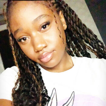 Baby-sitter Châlette-sur-Loing: Mégane