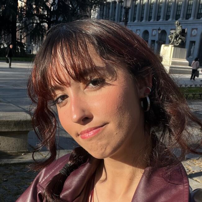 Babysitter in Huelva: Natalia