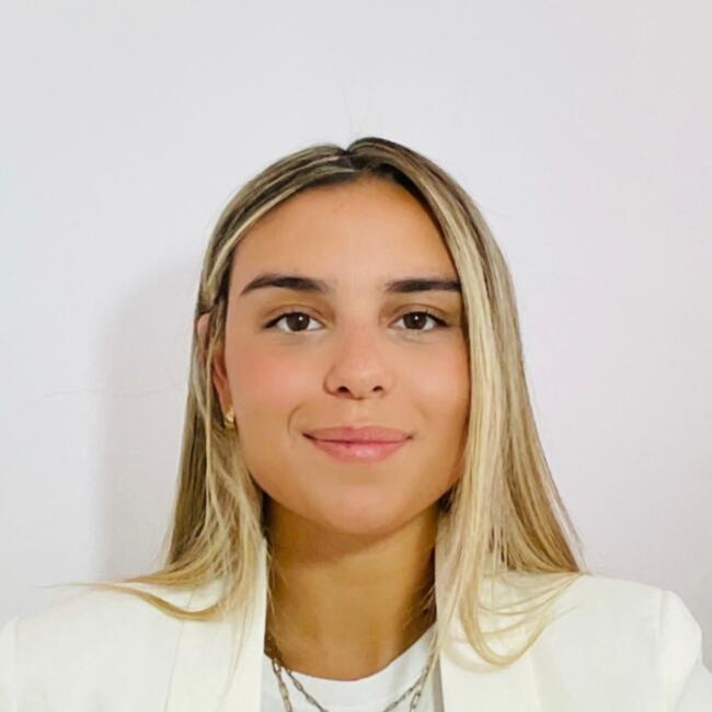 Niñera en Montevideo: Agustina