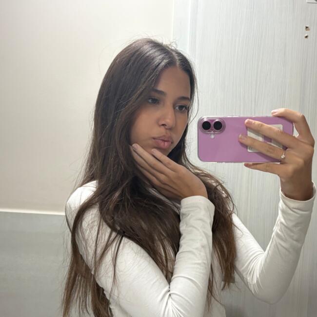 Babysitter in Théoule-sur-Mer: Melina