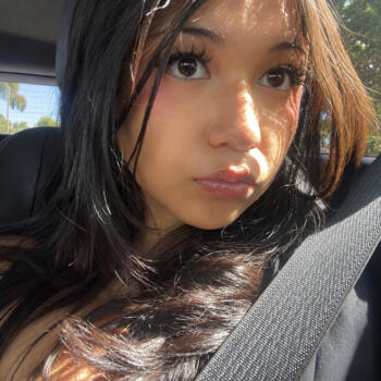 Babysitter in Los Angeles: Giselle