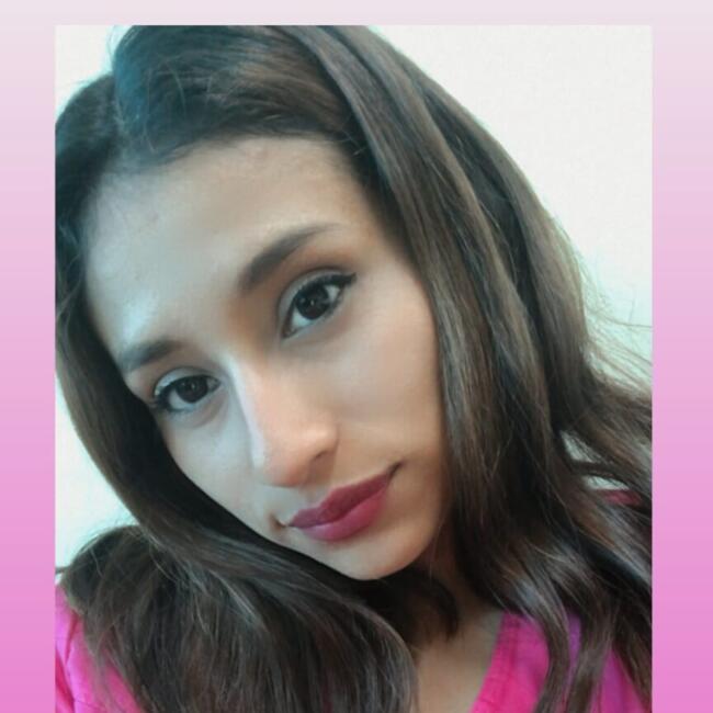 Babysitter in Pimentel: Yuliana