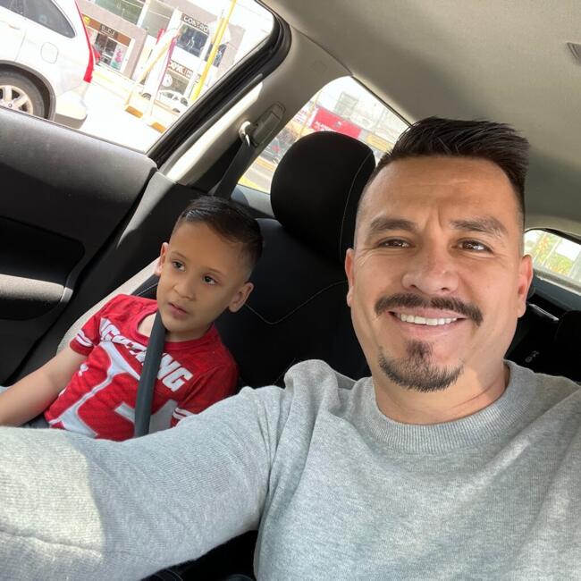 Babysitting job in San Borja: DENIS MIJAIL
