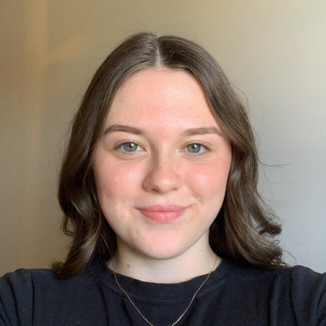 Babysitter in Mandurah: Hermione