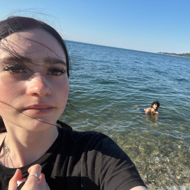 Babysitter in Port Coquitlam: Sage