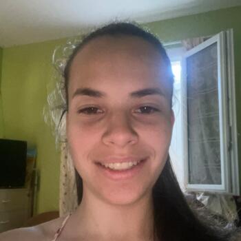 Babysitter in Nogent-sur-Oise: Tyfene