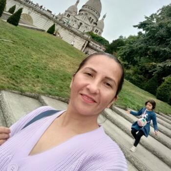 Babysitter in Paris: Blanca Lilia