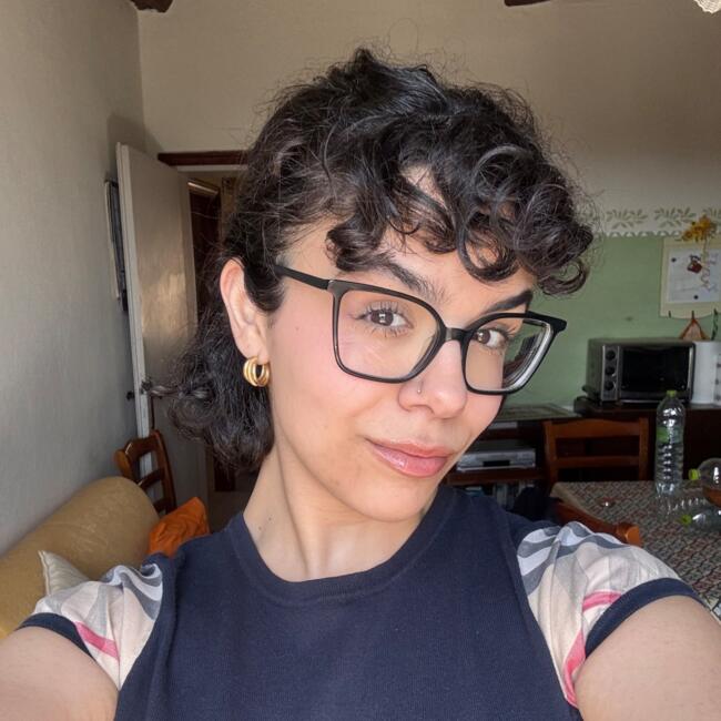 Babysitter in Todi: Laura