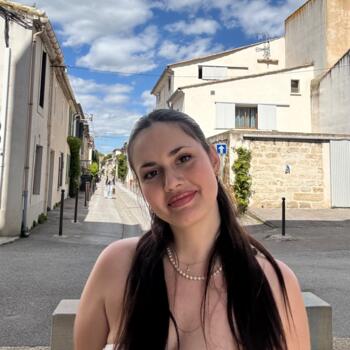 Babysitter in La Valette-du-Var: Carla