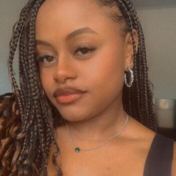 Babysitter in Foz do Iguaçu: Viviane