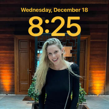 Nanny job in Jakarta: babysitting job Jeffree