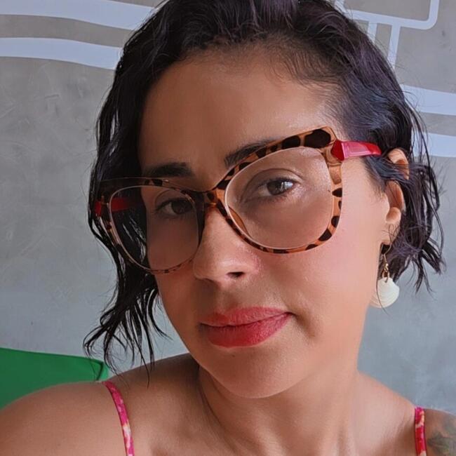 Babysitter in Praia Grande: Clarice