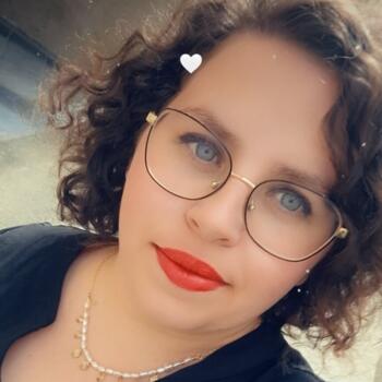 Babysitter in Caderousse: Charlotte