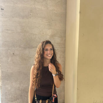 Babysitter in Bretigny-sur-Morrens: Olivia