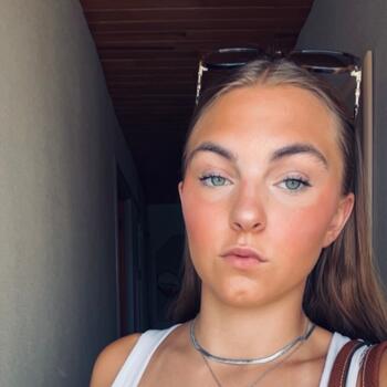 Babysitter στην περιοχή Mouscron: Ilona
