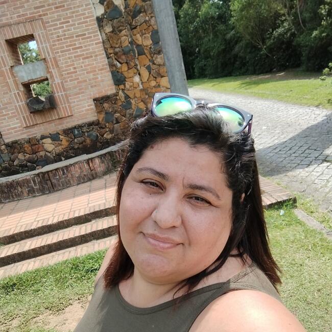 Babysitter in Campo Grande: Luciana Varanis