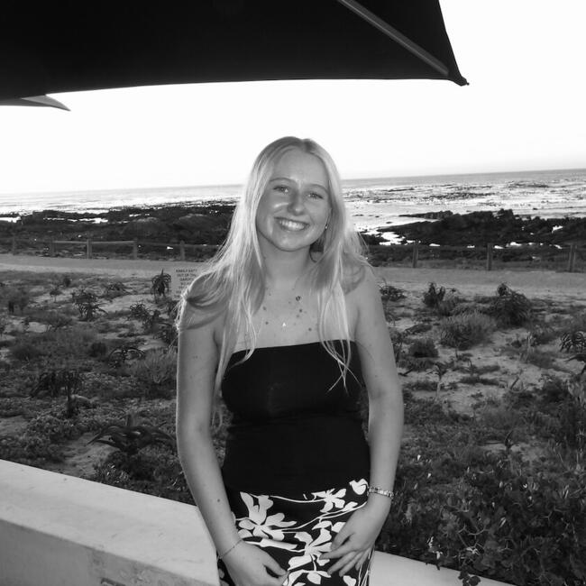 Babysitter in Cape Town: Andie