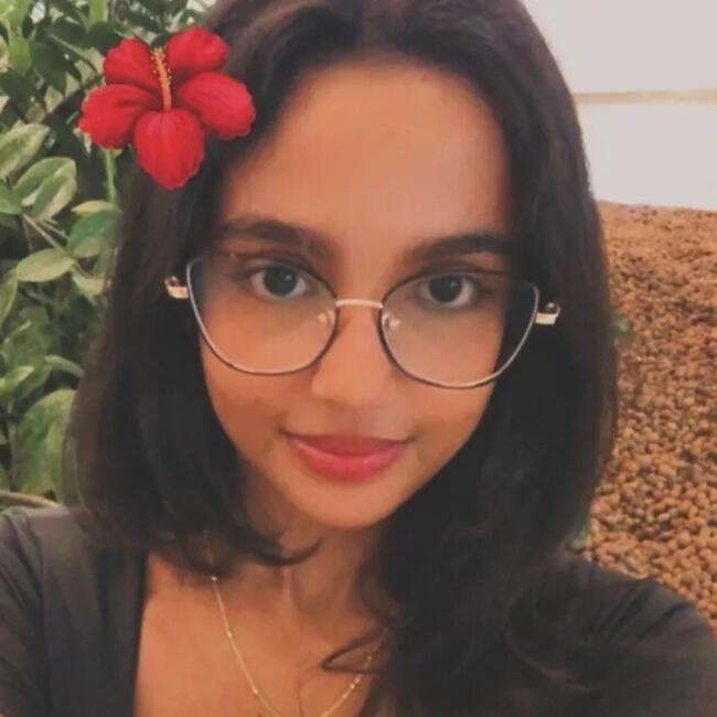 Babysitter in Goiânia: Jéssica