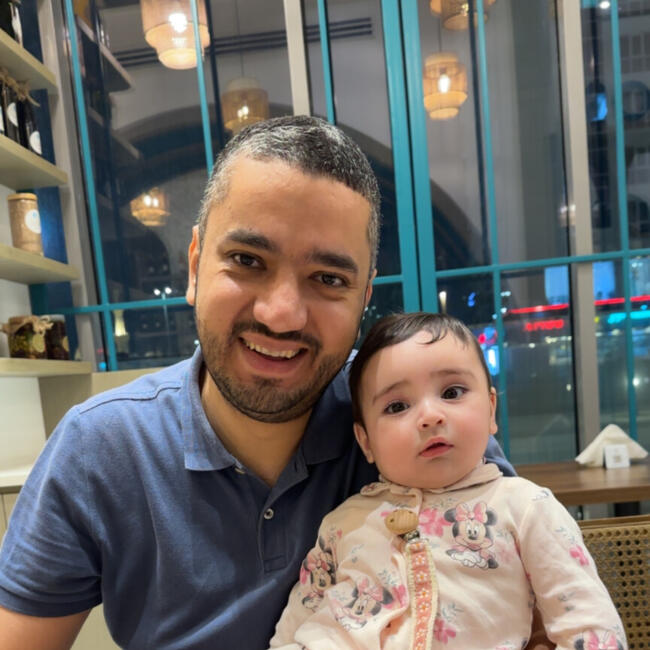 وظيفة جليسة أطفال في أبوظبي: Alla