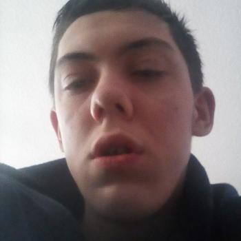 Babysitter Dukinfield: Thomas