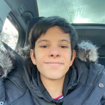Baby-sitter in Créteil: Amine
