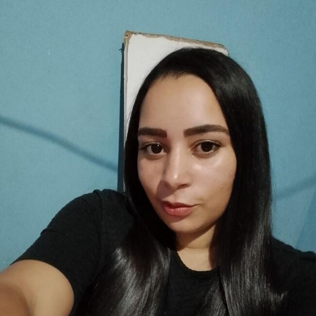 Babá em Geminiano: Ana Karine Carvalho