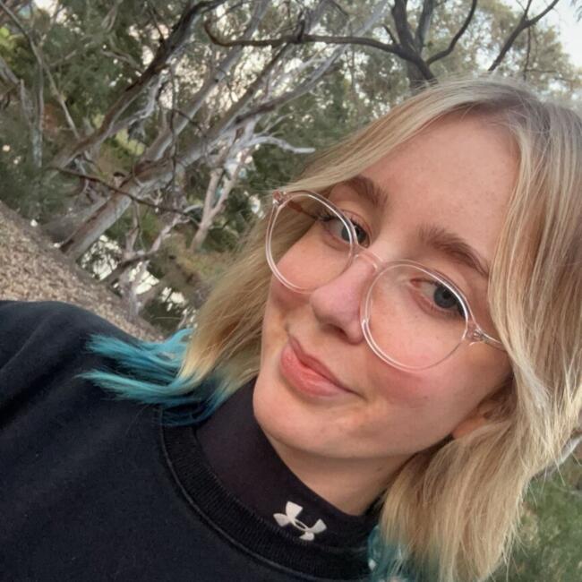 Babysitter in Melbourne: Charlotte