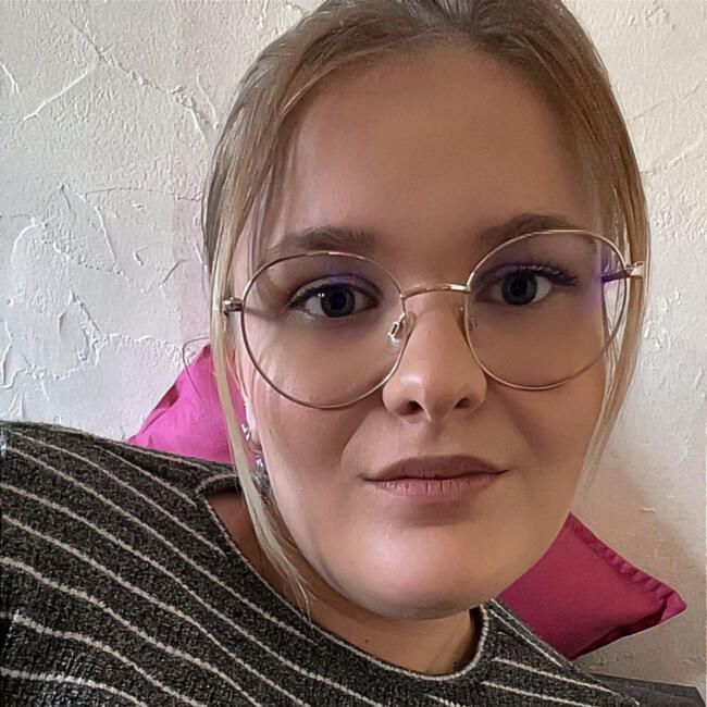 Babysitter in Couvin: Anaelle