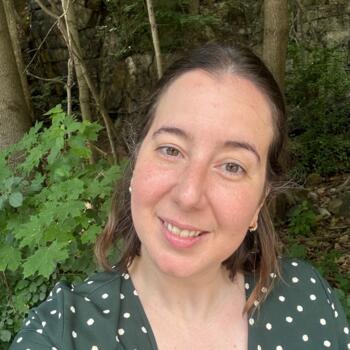 Babysitting job in Singapore: babysitting job Selene