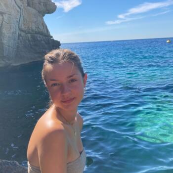 Babysitter in Amiens: Zoé