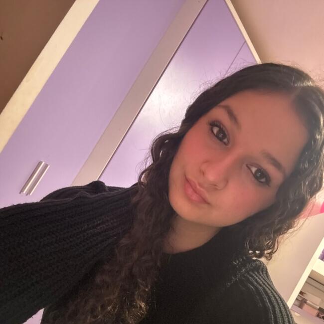Babysitter a Pomezia: Sara