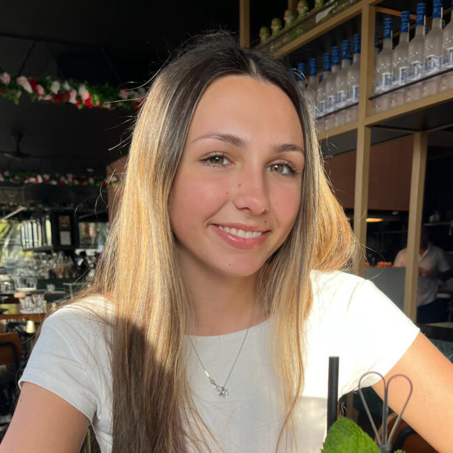 Babysitter in Melbourne: Anna