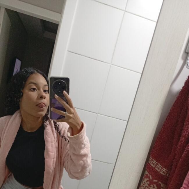 Babá em Palhoça: Lisandra