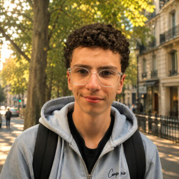 Babysitter in Paris: Ilan