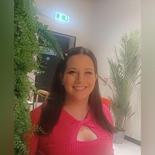 Babysitter in Gloucester: Miss Amy