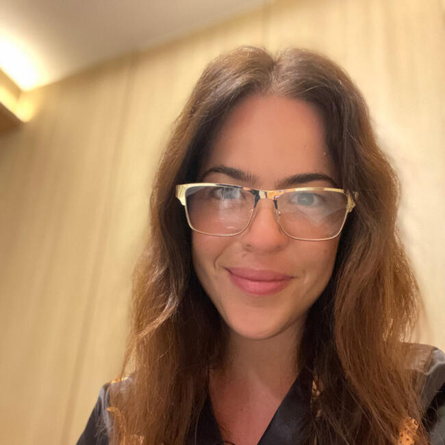 Babysitter in Balneário Camboriú: Gabriela